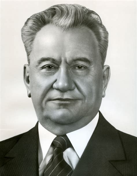 Кунаев, Динмухамед Ахмедович — Википедия.